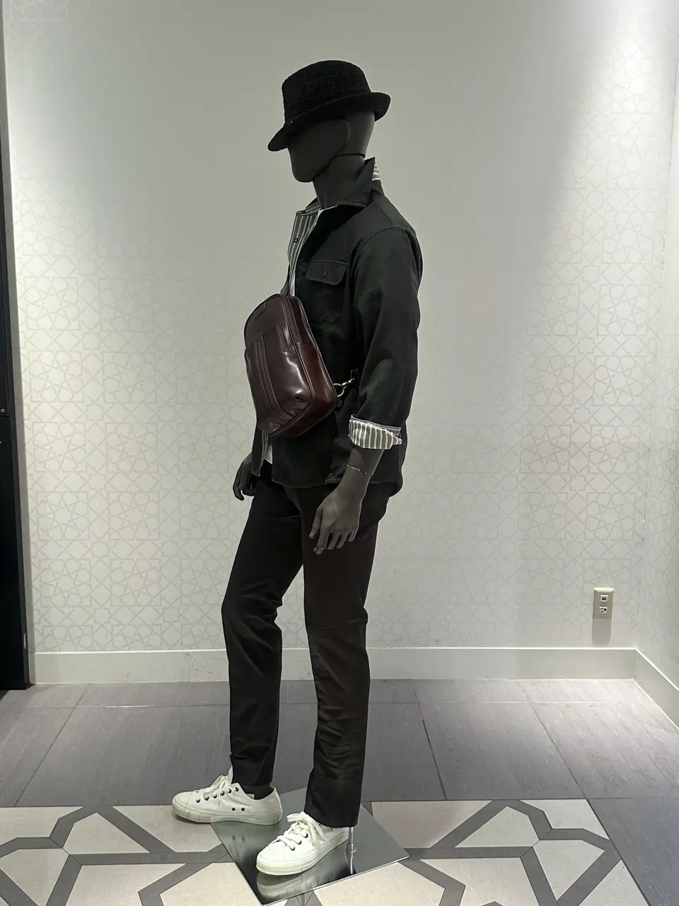 JOSEPH ABBOUD 石川 コーディネート画像
