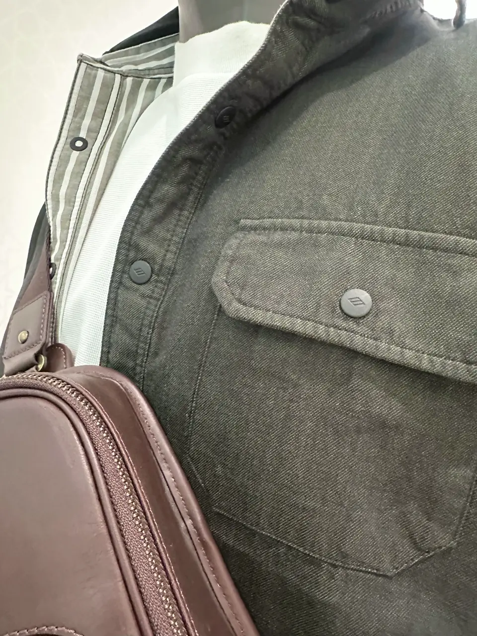 JOSEPH ABBOUD 石川 コーディネート画像