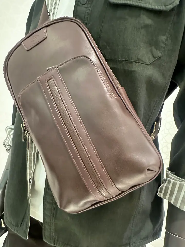 JOSEPH ABBOUD 石川 コーディネート画像