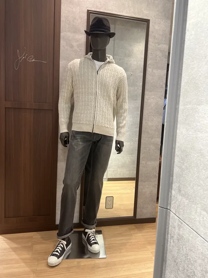 JOSEPH ABBOUD 上條 コーディネート画像