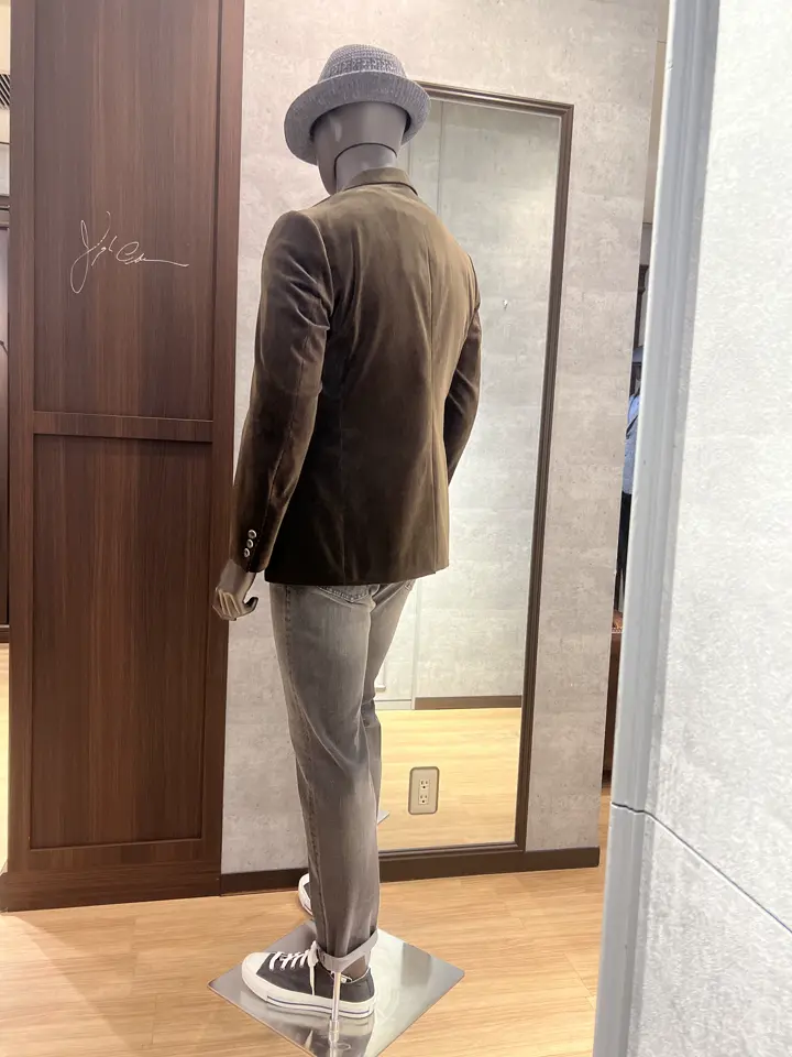 JOSEPH ABBOUD 上條 コーディネート画像