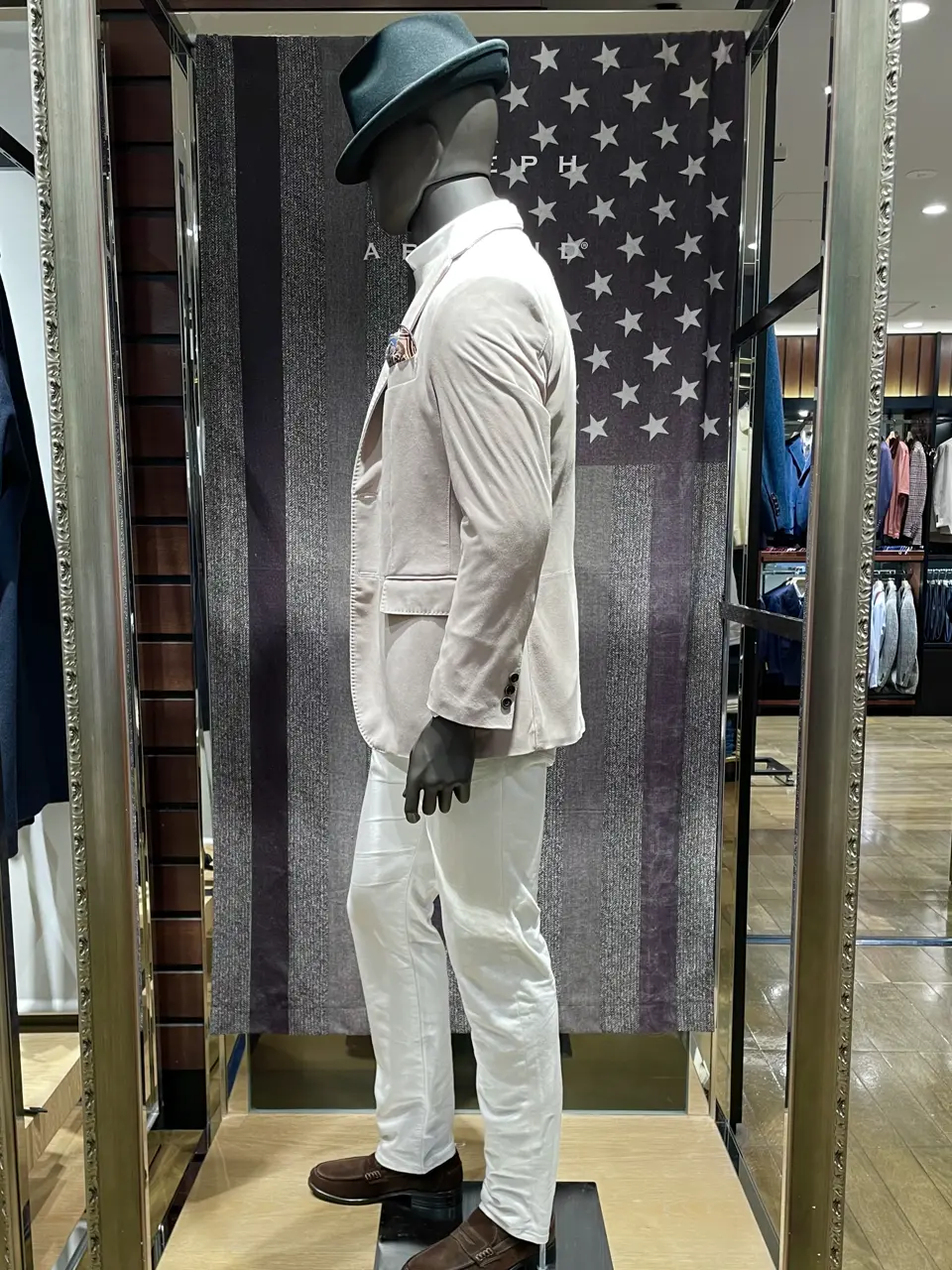 JOSEPH ABBOUD 小田 コーディネート画像