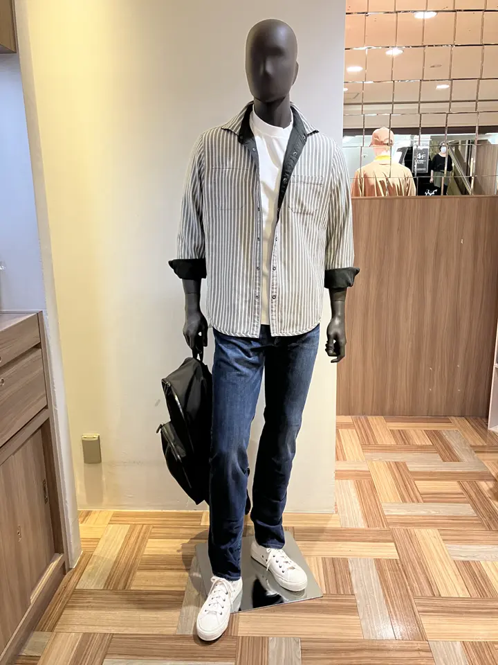 JOSEPH ABBOUD 小城 コーディネート画像