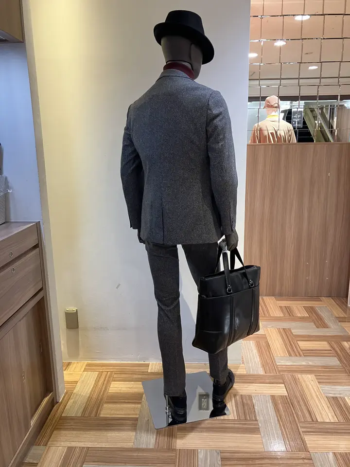 JOSEPH ABBOUD 小城 コーディネート画像
