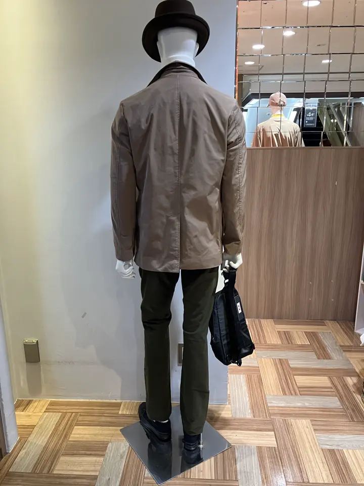 JOSEPH ABBOUD 小城 コーディネート画像