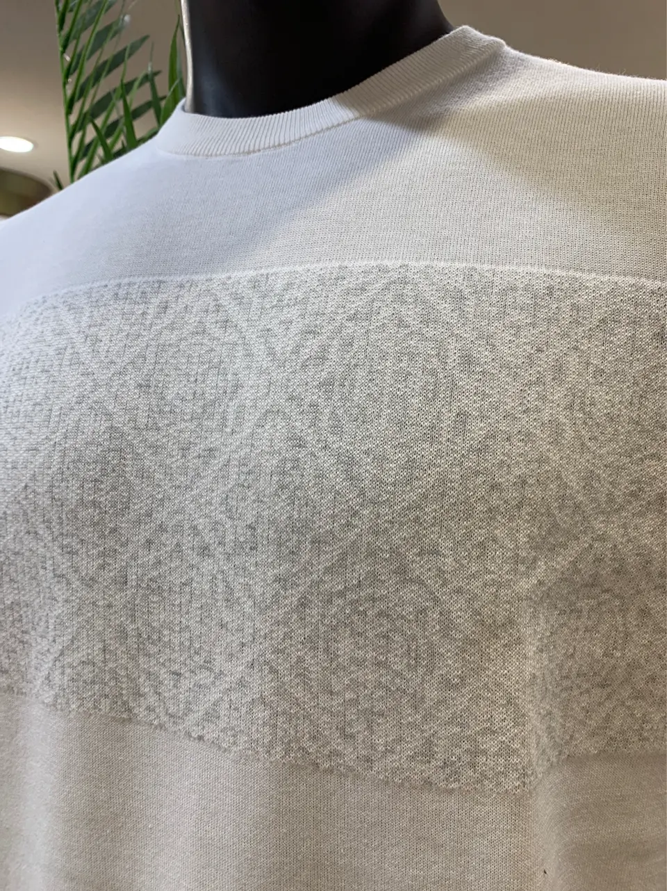 JOSEPH ABBOUD 秦 コーディネート画像