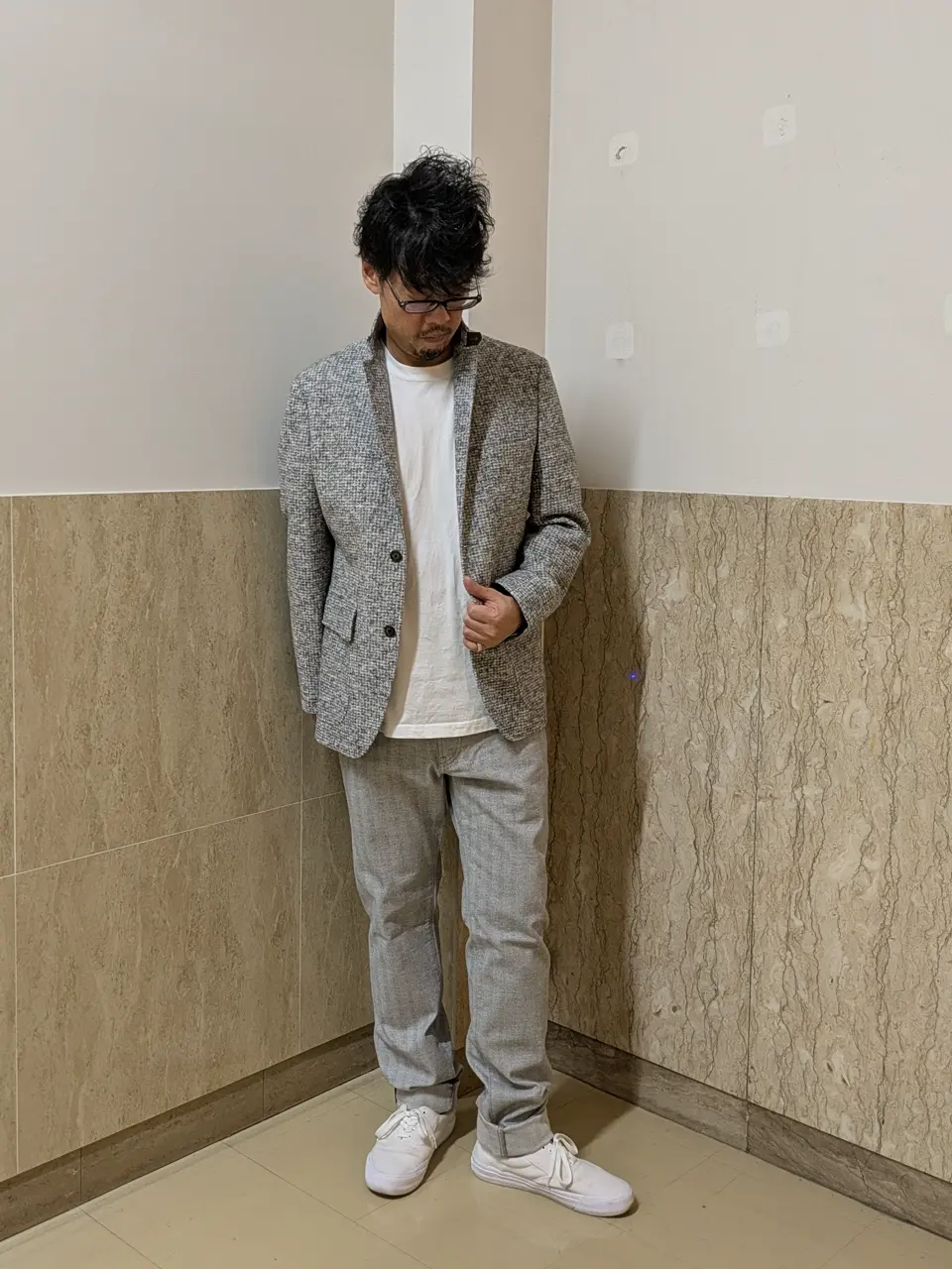 JOSEPH ABBOUD 橋場 コーディネート画像