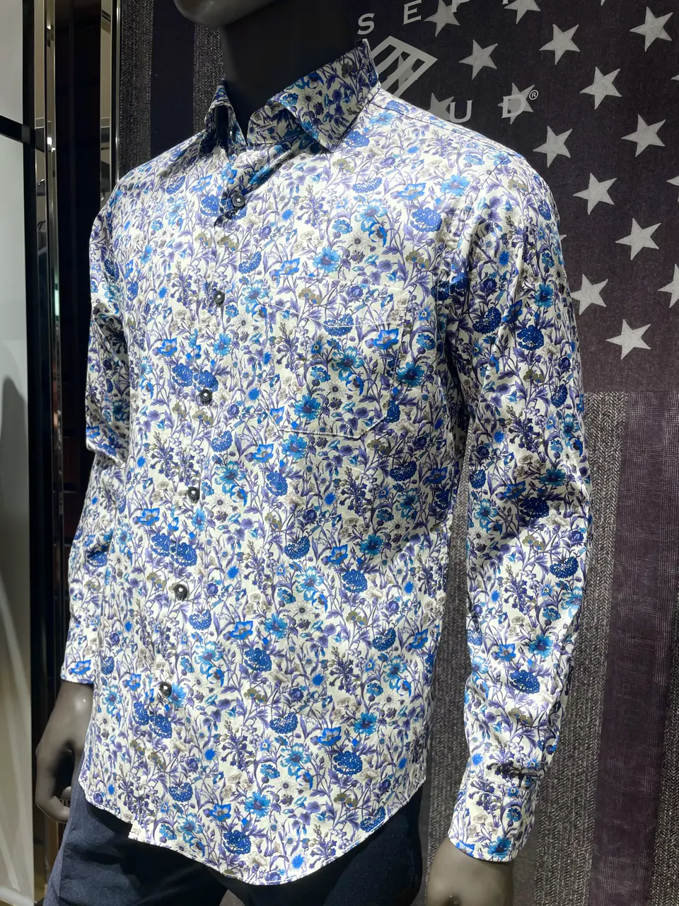 JOSEPH ABBOUD 小田 コーディネート画像