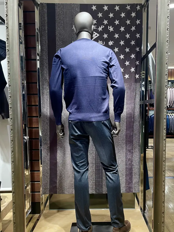 JOSEPH ABBOUD 小田 コーディネート画像