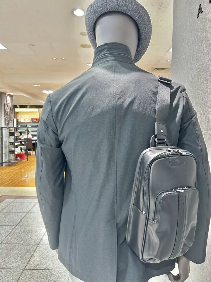 JOSEPH ABBOUD 上田 コーディネート画像