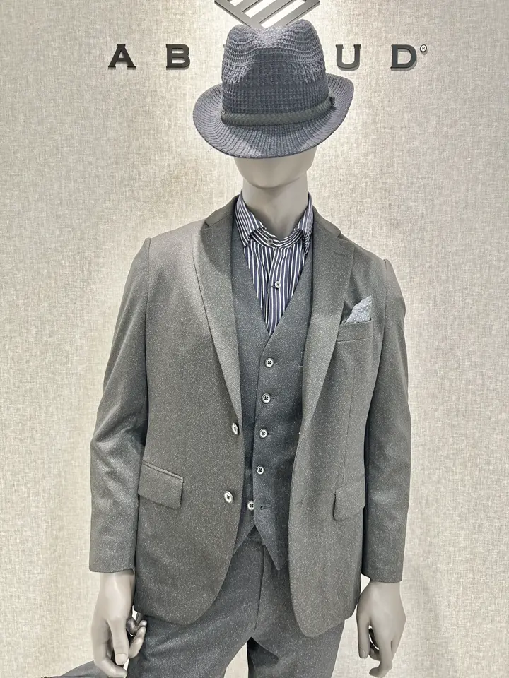 JOSEPH ABBOUD 上田 コーディネート画像