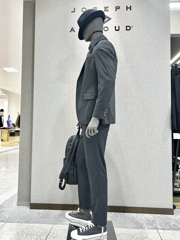 JOSEPH ABBOUD 上田 コーディネート画像