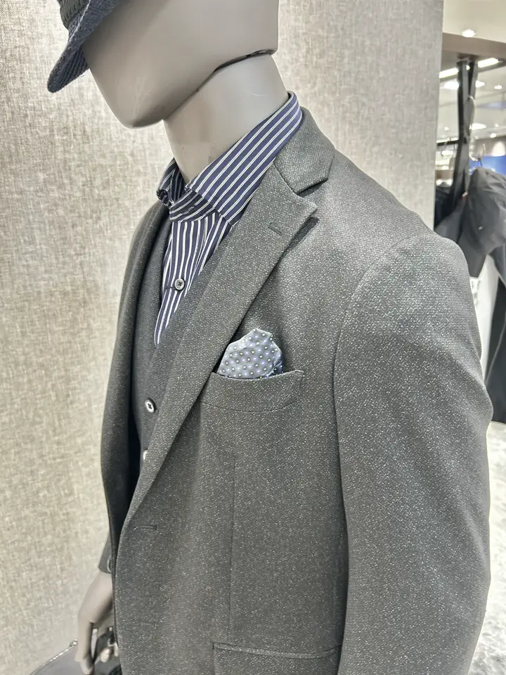 JOSEPH ABBOUD 上田 コーディネート画像