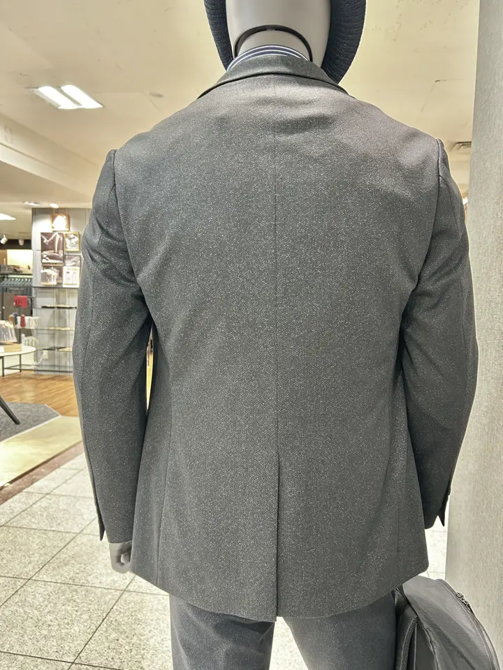 JOSEPH ABBOUD 上田 コーディネート画像