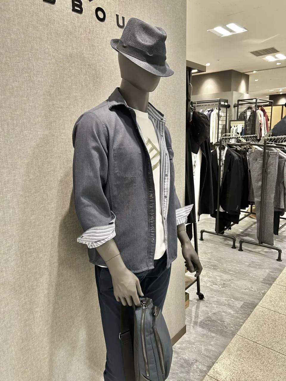 JOSEPH ABBOUD 上田 コーディネート画像