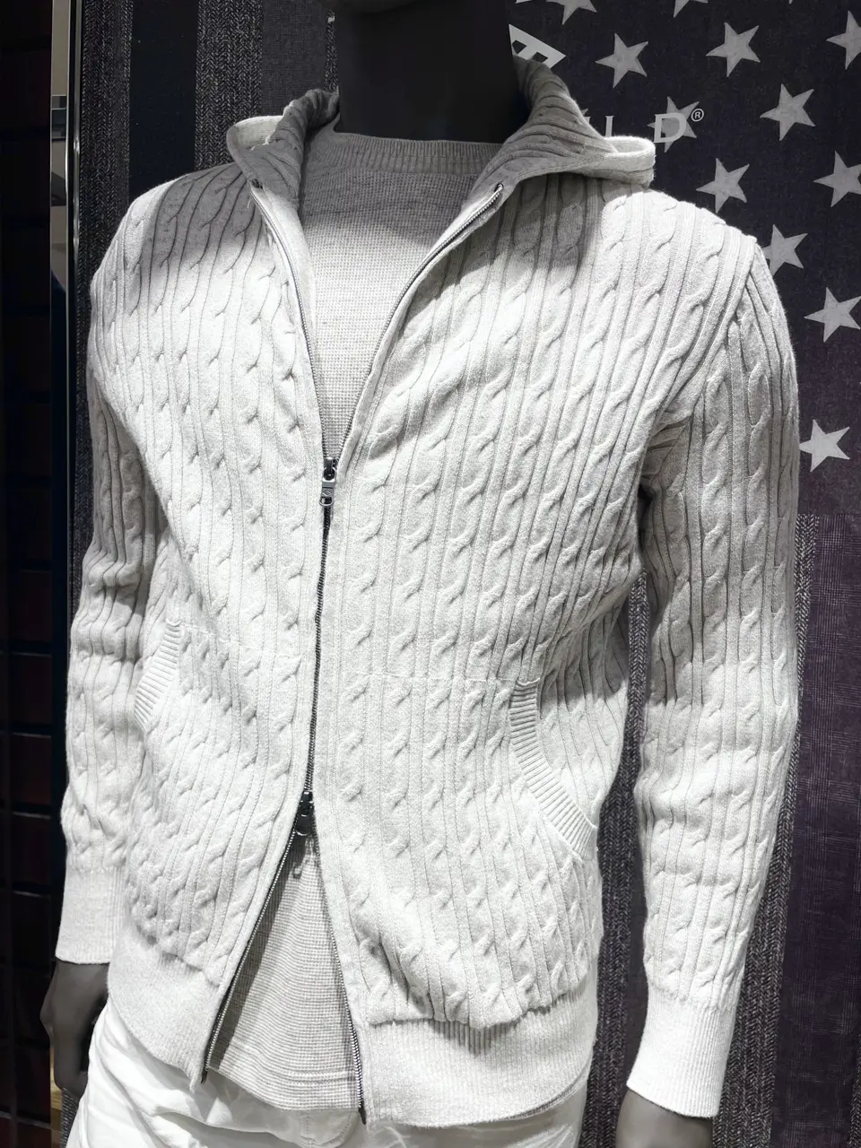 JOSEPH ABBOUD 小田 コーディネート画像