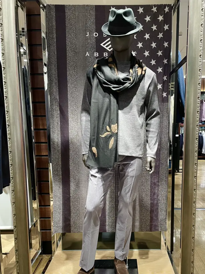 JOSEPH ABBOUD 小田 コーディネート画像