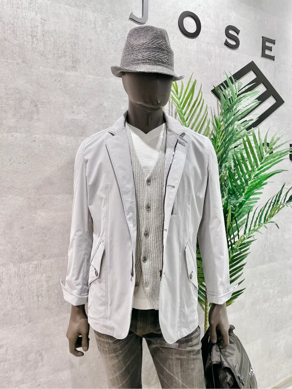 JOSEPH ABBOUD 二澤 コーディネート画像