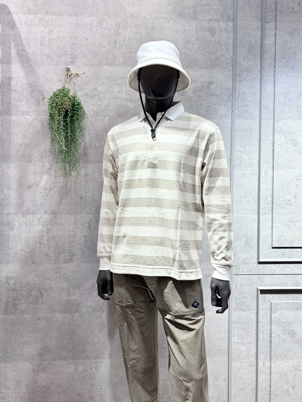 JOSEPH ABBOUD MOUNTAIN 二澤 コーディネート画像