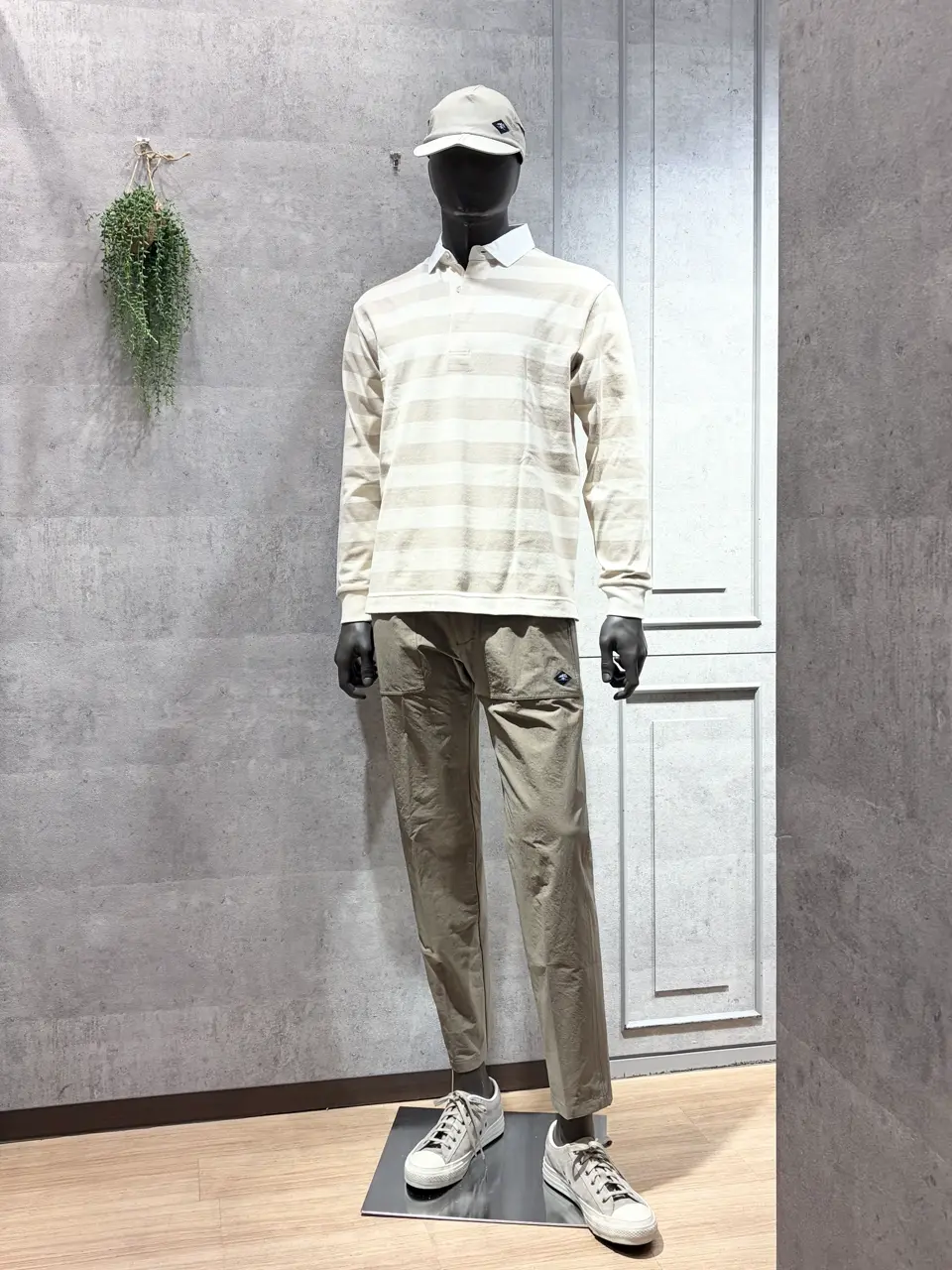  上條 コーディネート画像