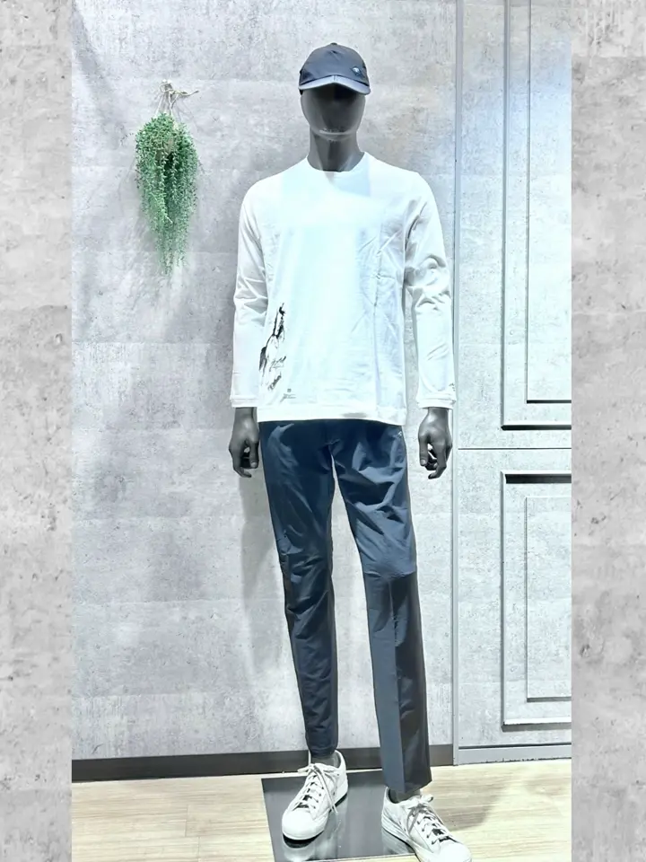 JOSEPH ABBOUD MOUNTAIN 二澤 コーディネート画像