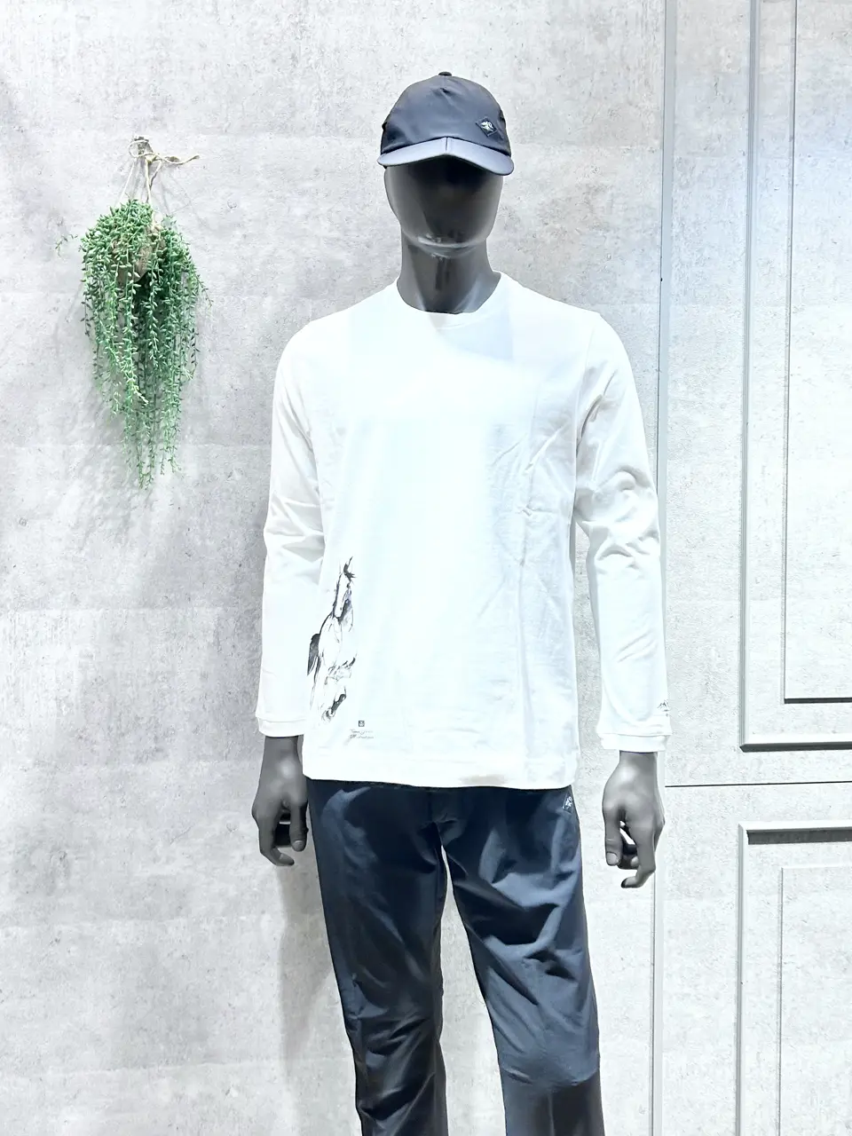 JOSEPH ABBOUD MOUNTAIN 二澤 コーディネート画像