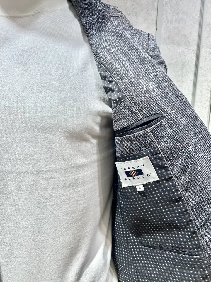 JOSEPH ABBOUD 二澤 コーディネート画像
