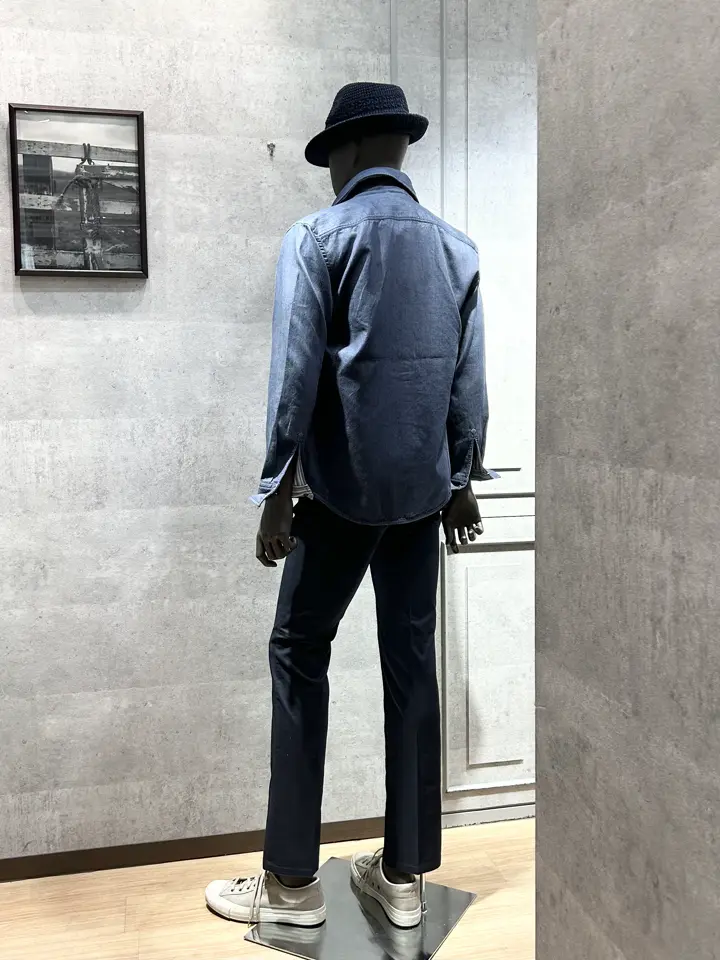 JOSEPH ABBOUD 上條 コーディネート画像