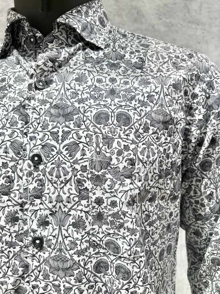 JOSEPH ABBOUD 二澤 コーディネート画像