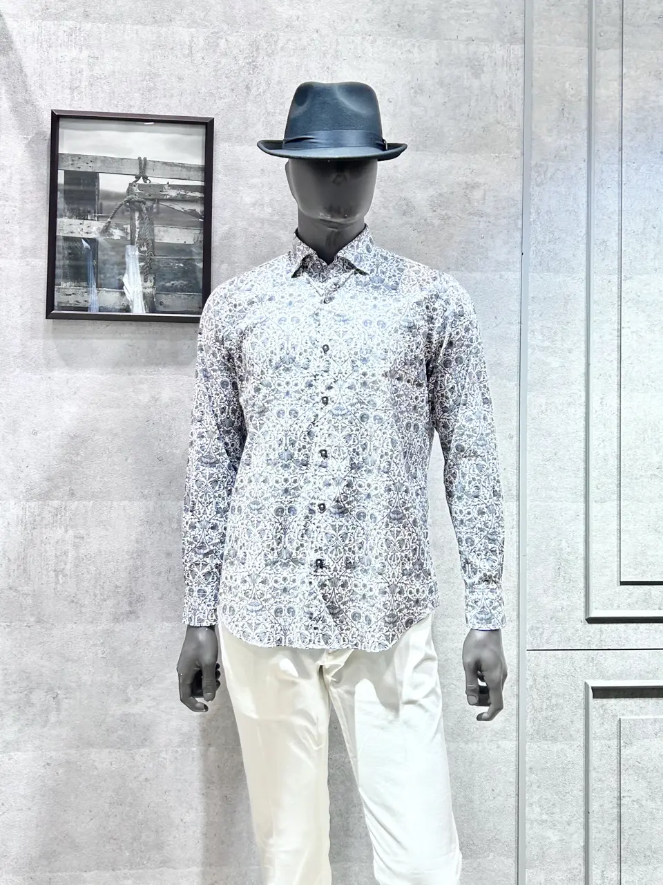 JOSEPH ABBOUD 二澤 コーディネート画像