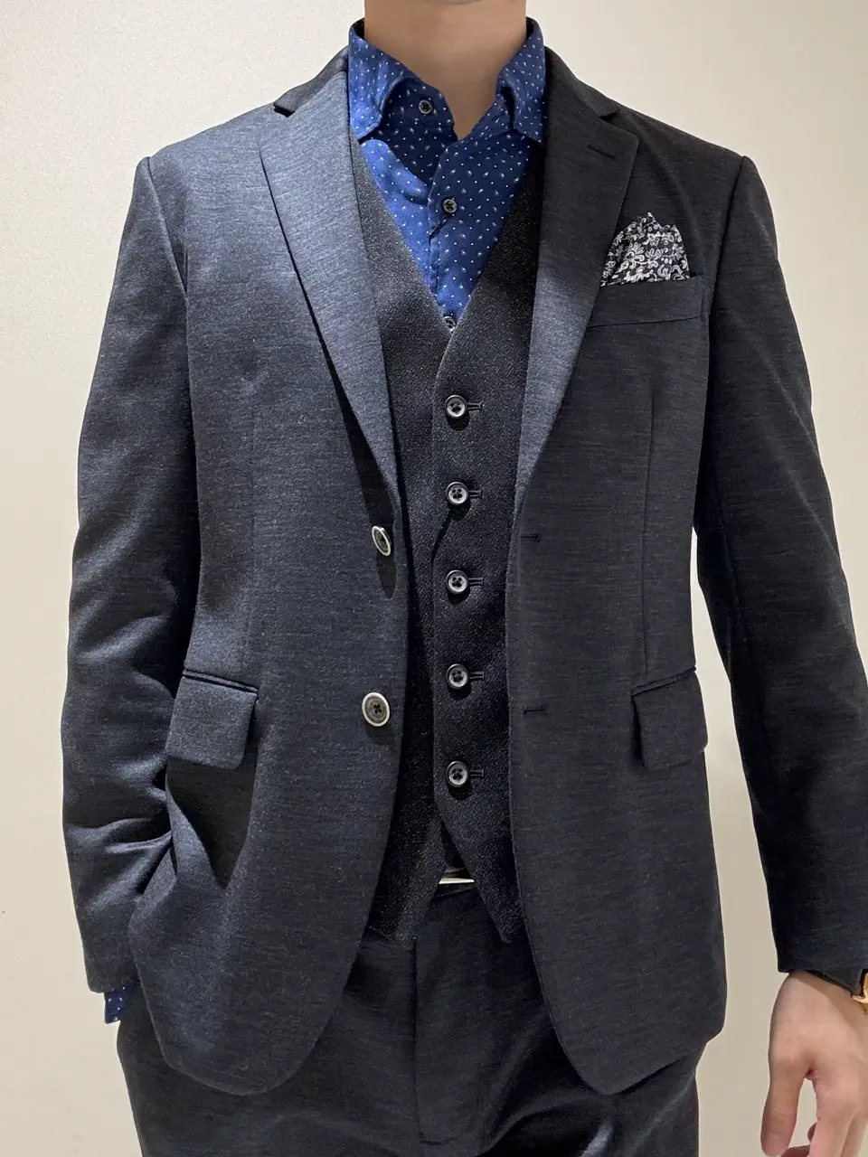 JOSEPH ABBOUD 近藤 コーディネート画像