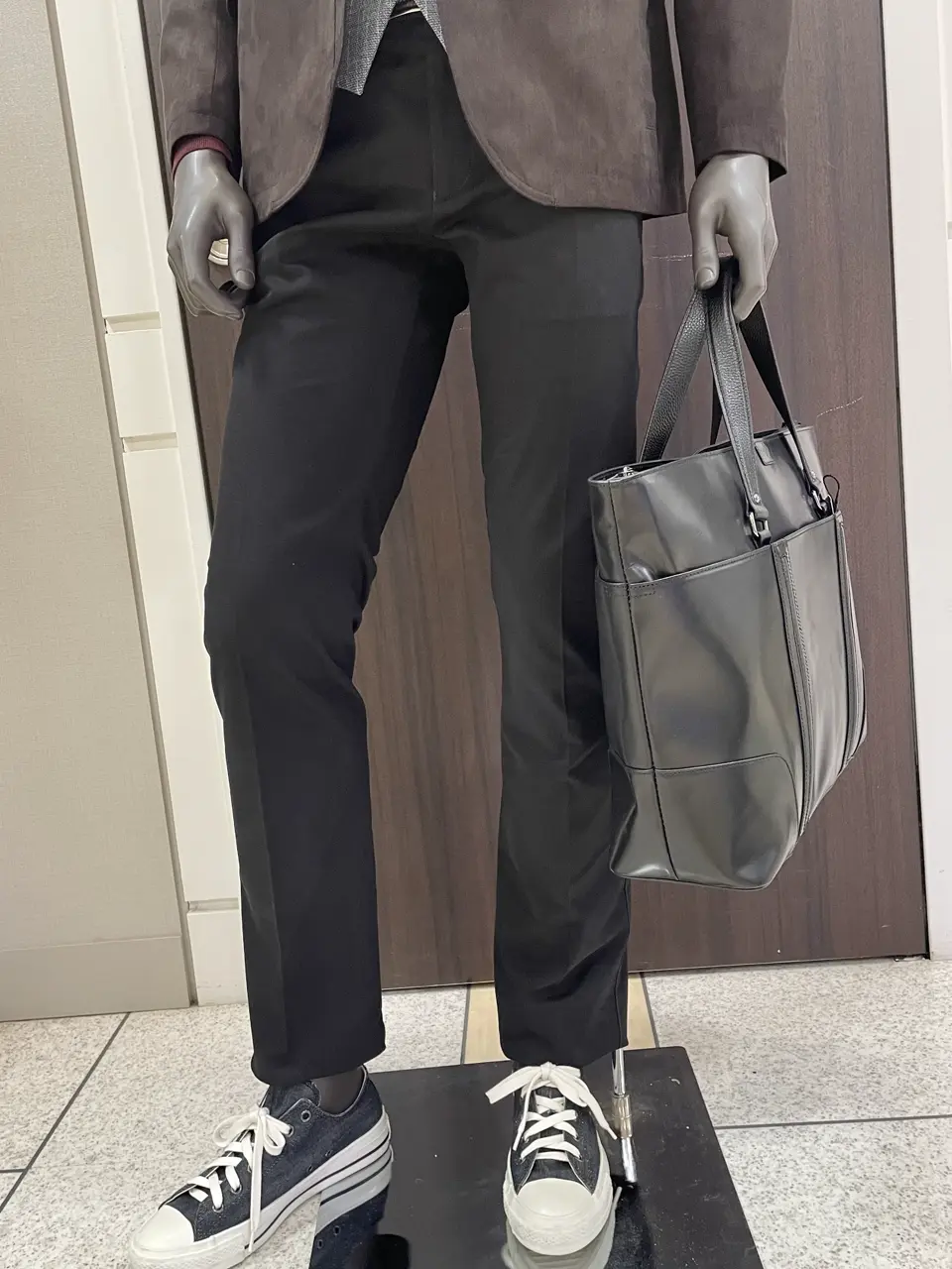 JOSEPH ABBOUD 松山 コーディネート画像