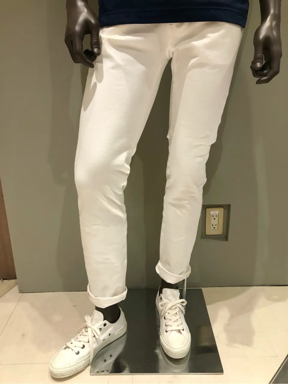 JOSEPH ABBOUD 川田 コーディネート画像