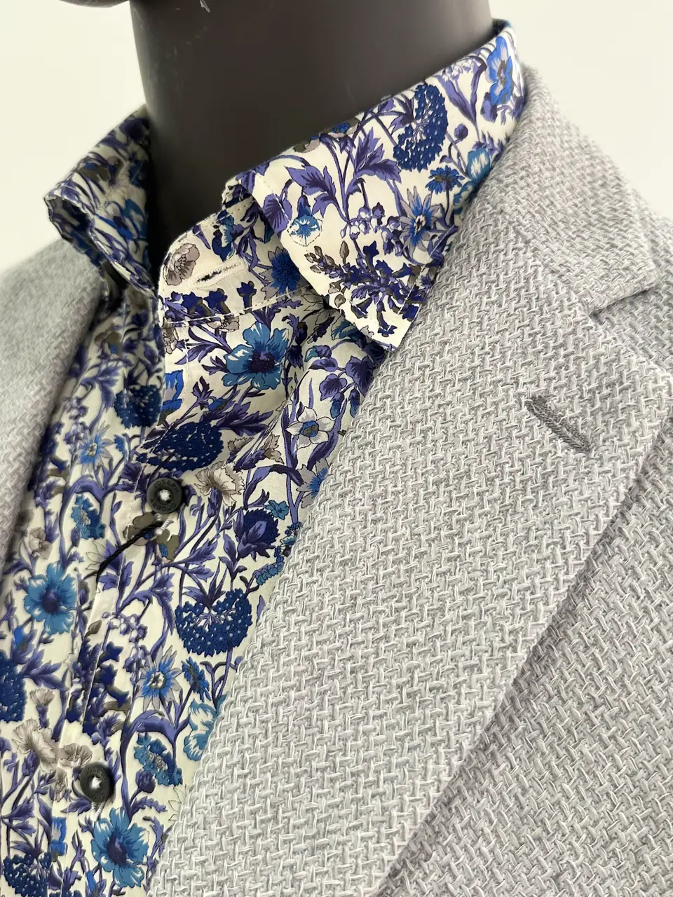 JOSEPH ABBOUD 石川 コーディネート画像