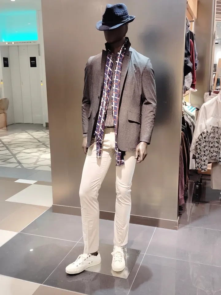 JOSEPH ABBOUD 中島 コーディネート画像