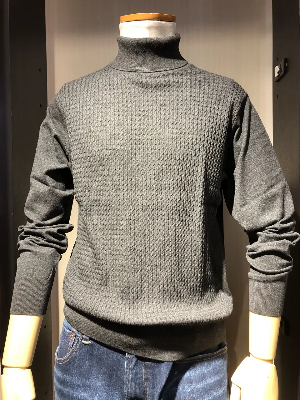 JOSEPH ABBOUD 山口 コーディネート画像