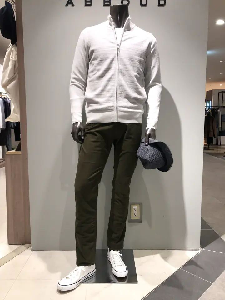 JOSEPH ABBOUD 川田 コーディネート画像