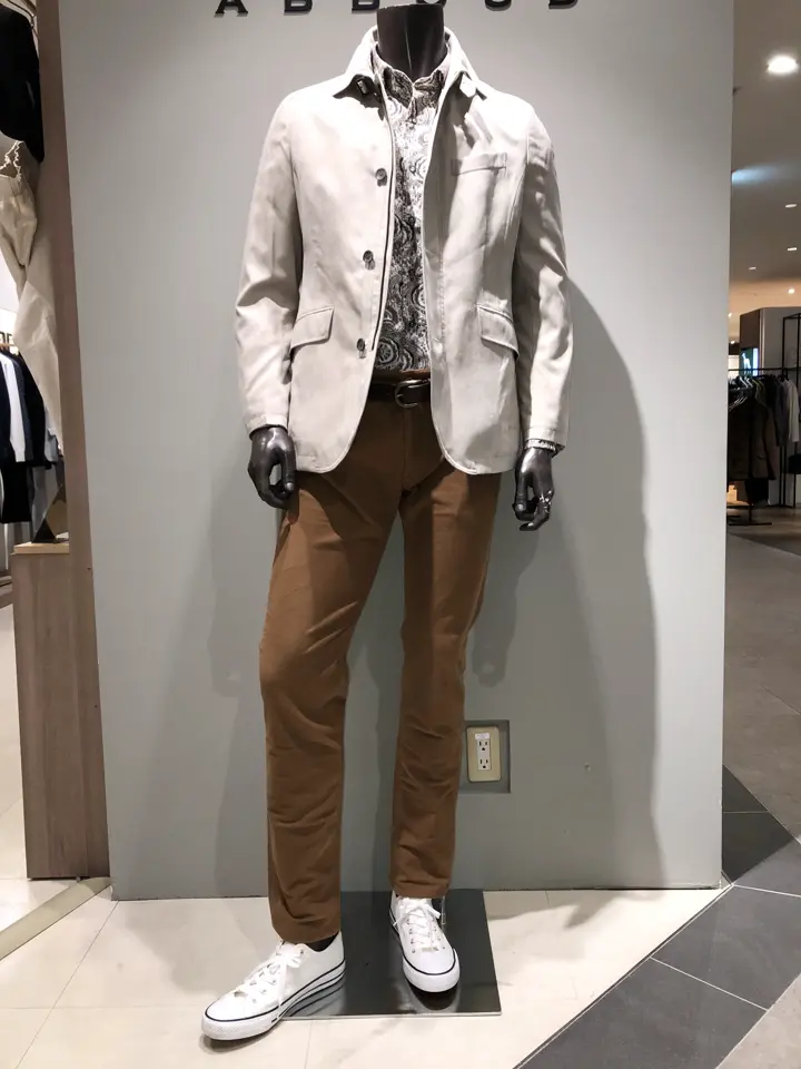JOSEPH ABBOUD 川田 コーディネート画像