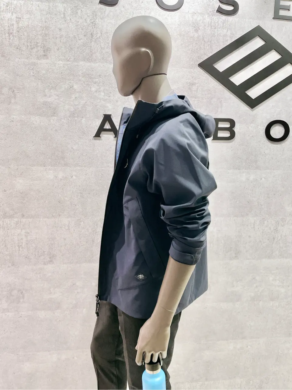 JOSEPH ABBOUD 二澤 コーディネート画像