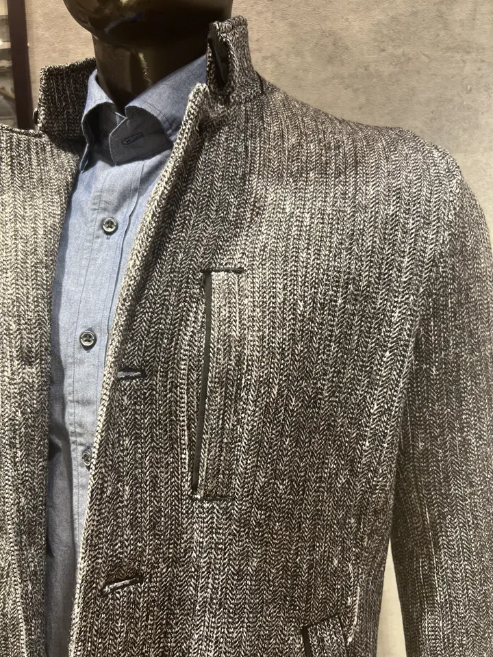 JOSEPH ABBOUD 上條 コーディネート画像