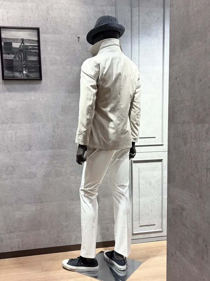 JOSEPH ABBOUD 上條 コーディネート画像