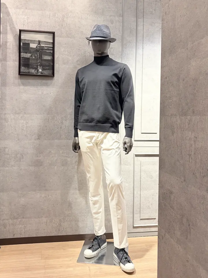 JOSEPH ABBOUD 上條 コーディネート画像