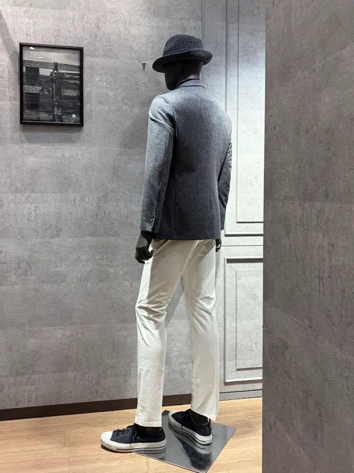 JOSEPH ABBOUD 上條 コーディネート画像