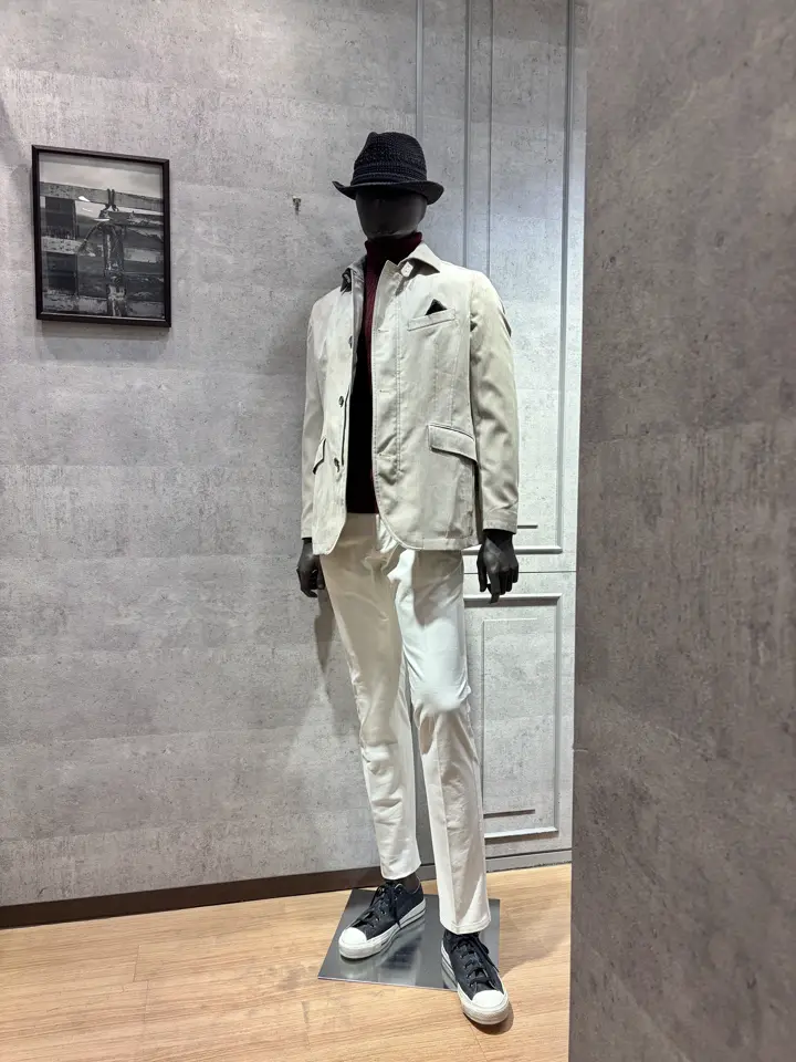 JOSEPH ABBOUD 上條 コーディネート画像