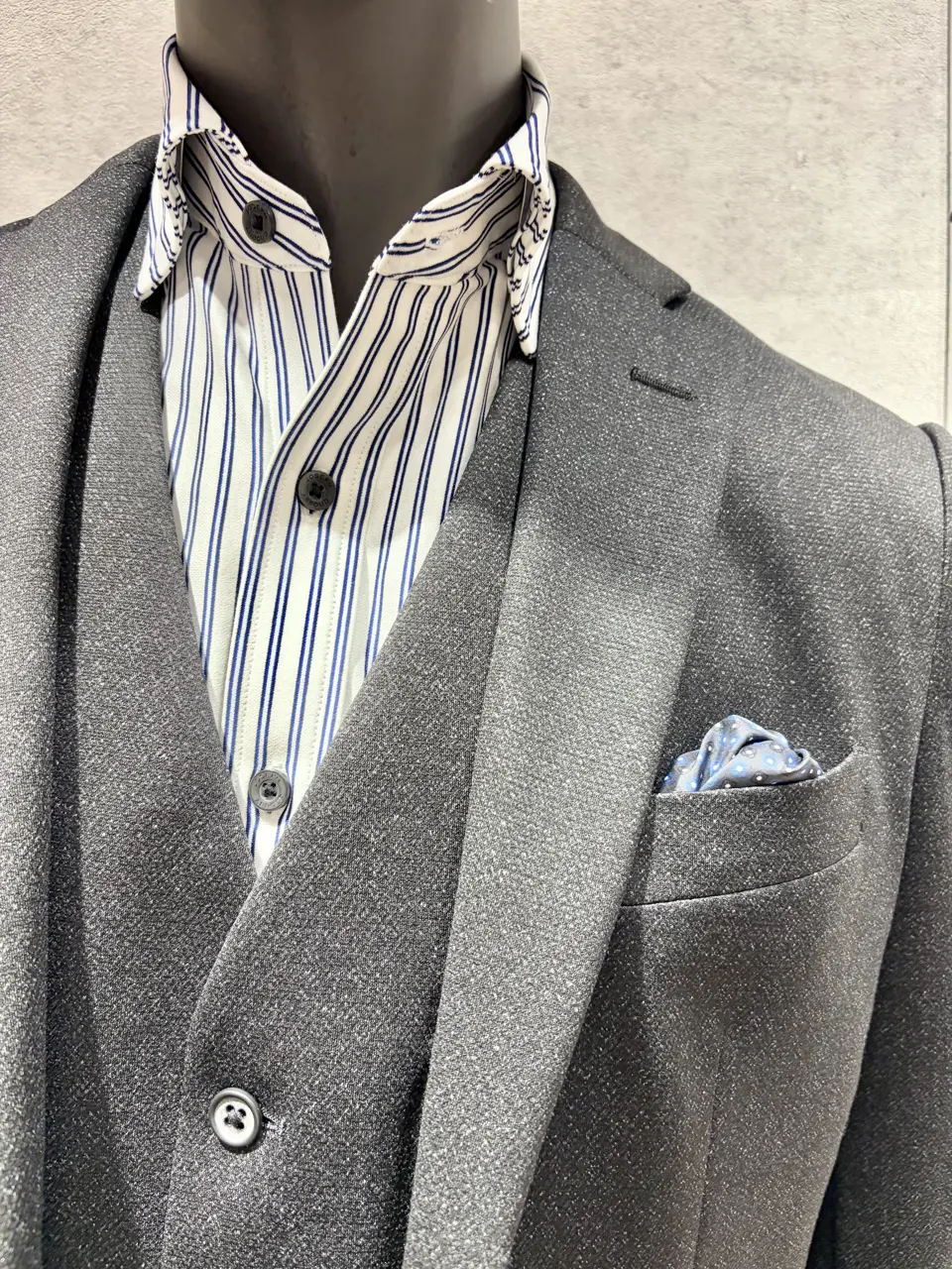 JOSEPH ABBOUD 二澤 コーディネート画像