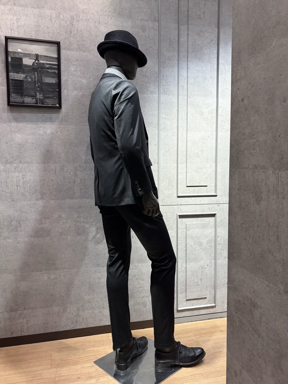 JOSEPH ABBOUD 上條 コーディネート画像