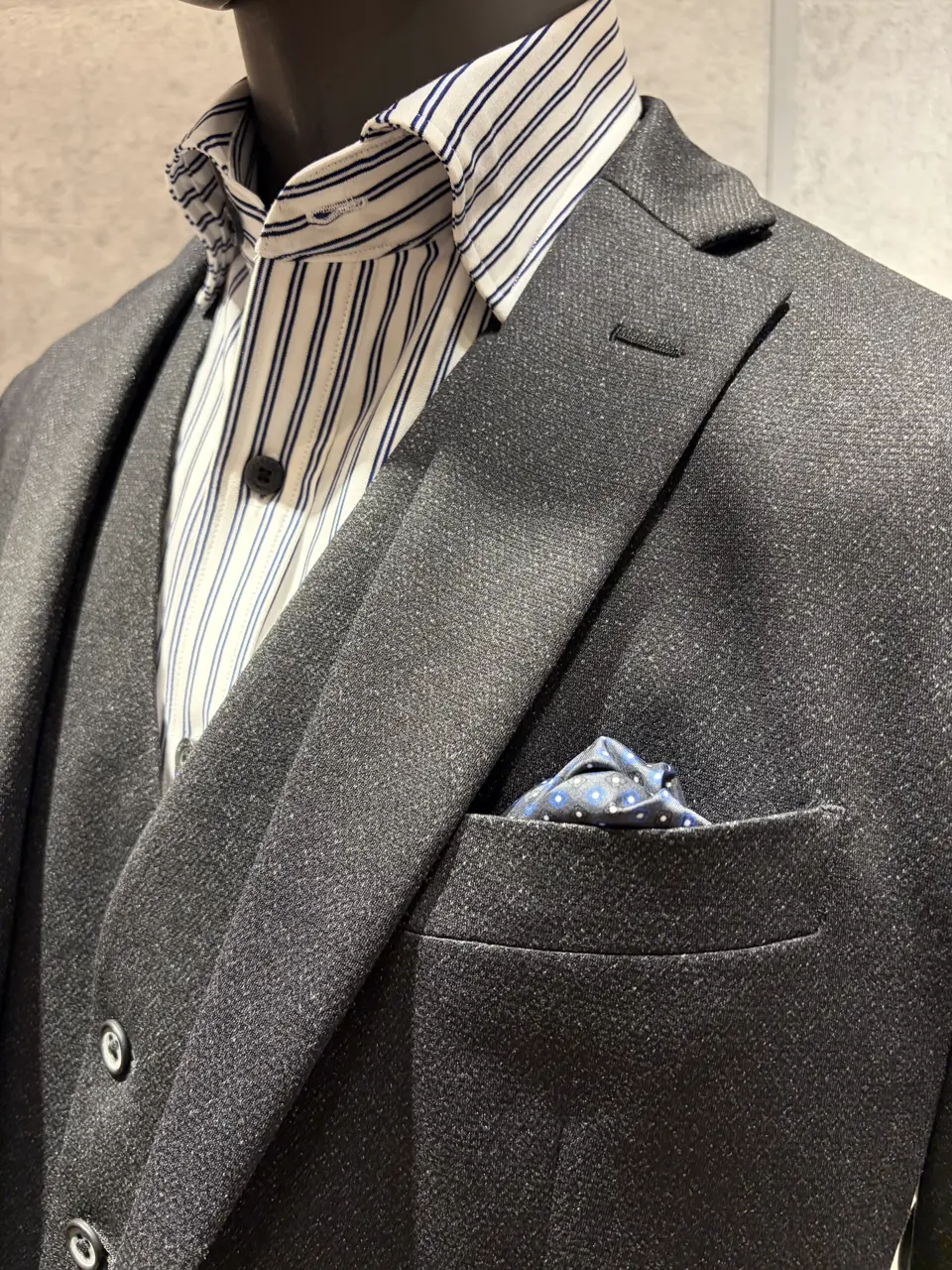 JOSEPH ABBOUD 上條 コーディネート画像