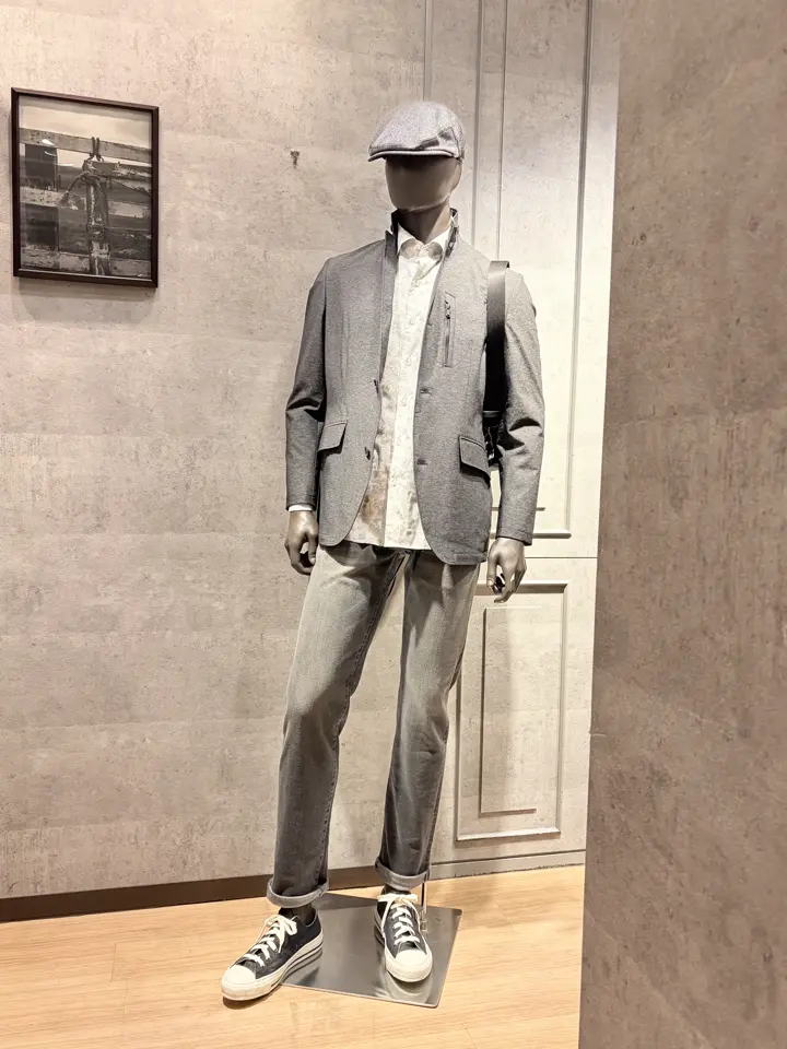 JOSEPH ABBOUD 上條 コーディネート画像