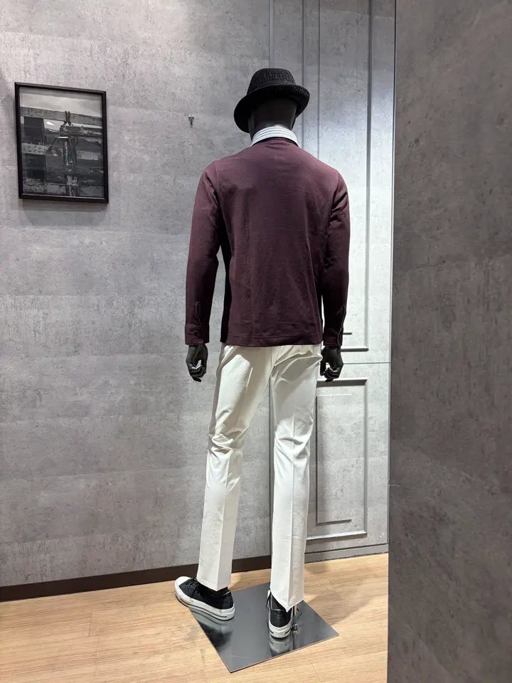 JOSEPH ABBOUD 上條 コーディネート画像