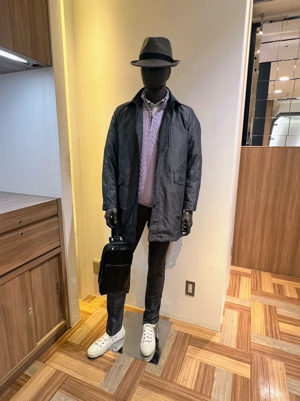 JOSEPH ABBOUD 森部 コーディネート画像